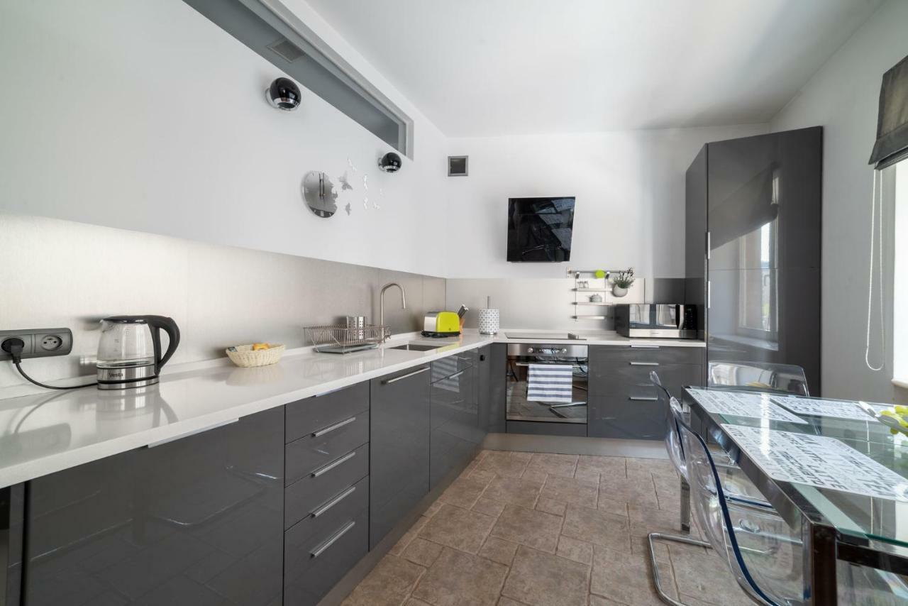 City Center Boutique Apartment Varşovia Exterior foto